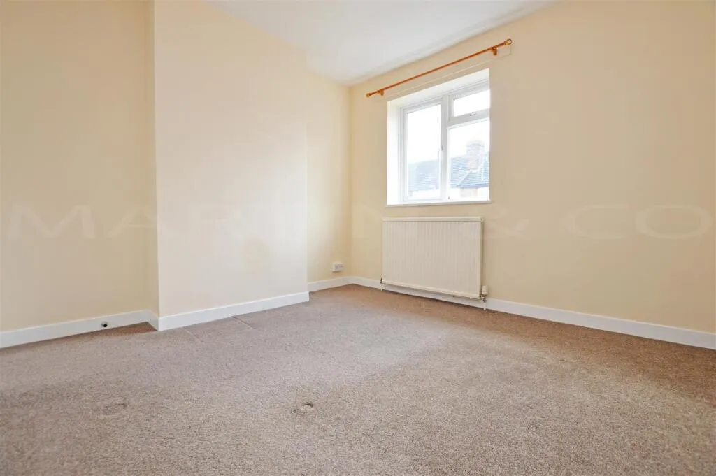 2 bed End of Terrace