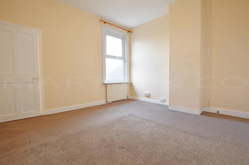 2 bed End of Terrace