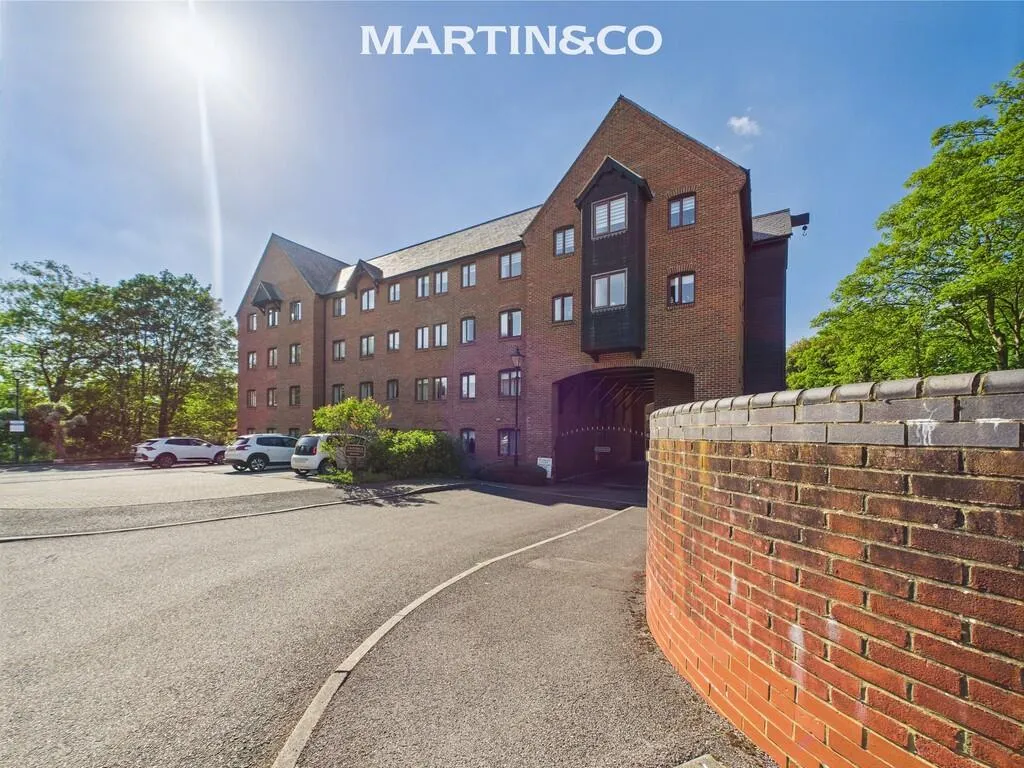 2 bed Apartment