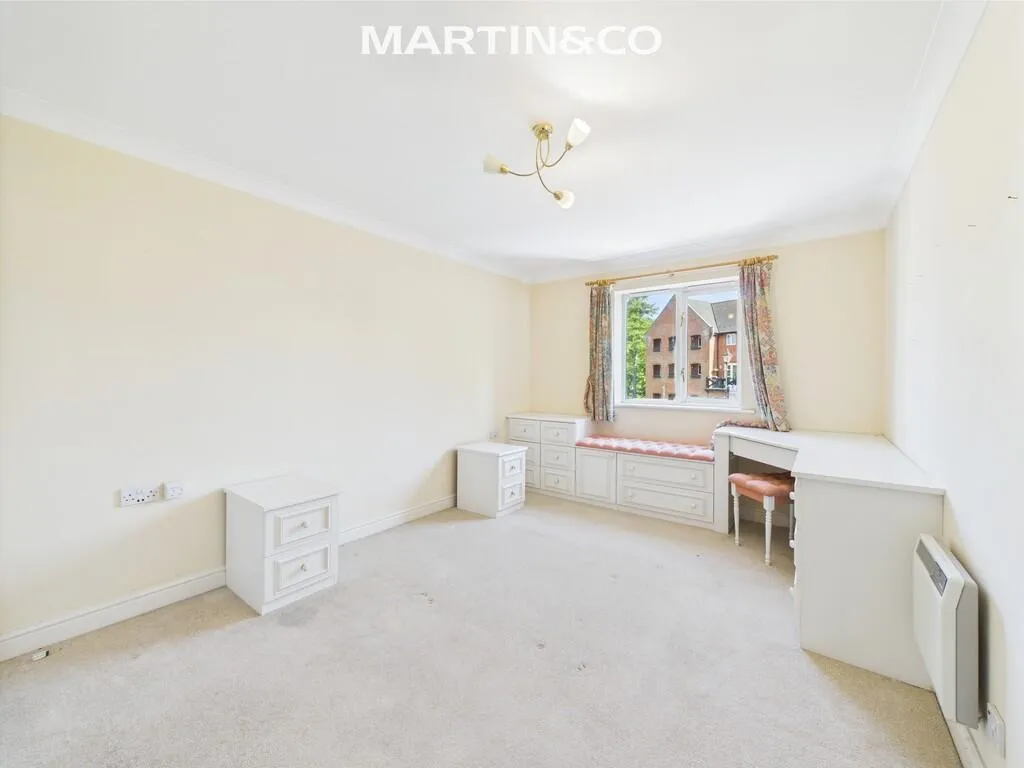 2 bed Apartment