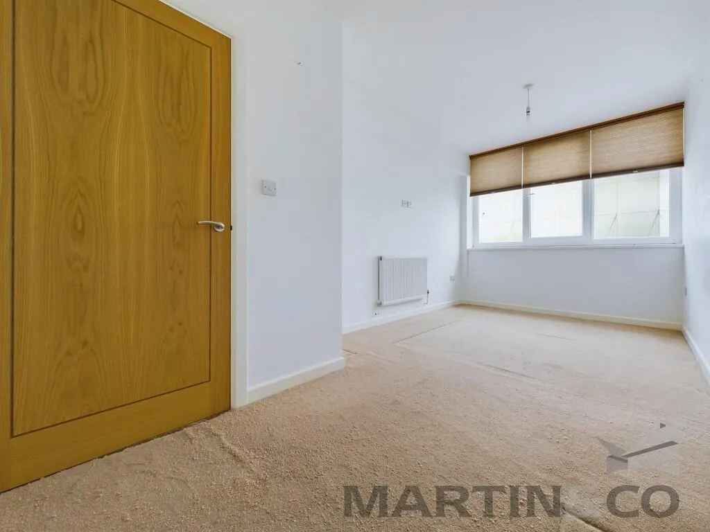 2 bed Apartment