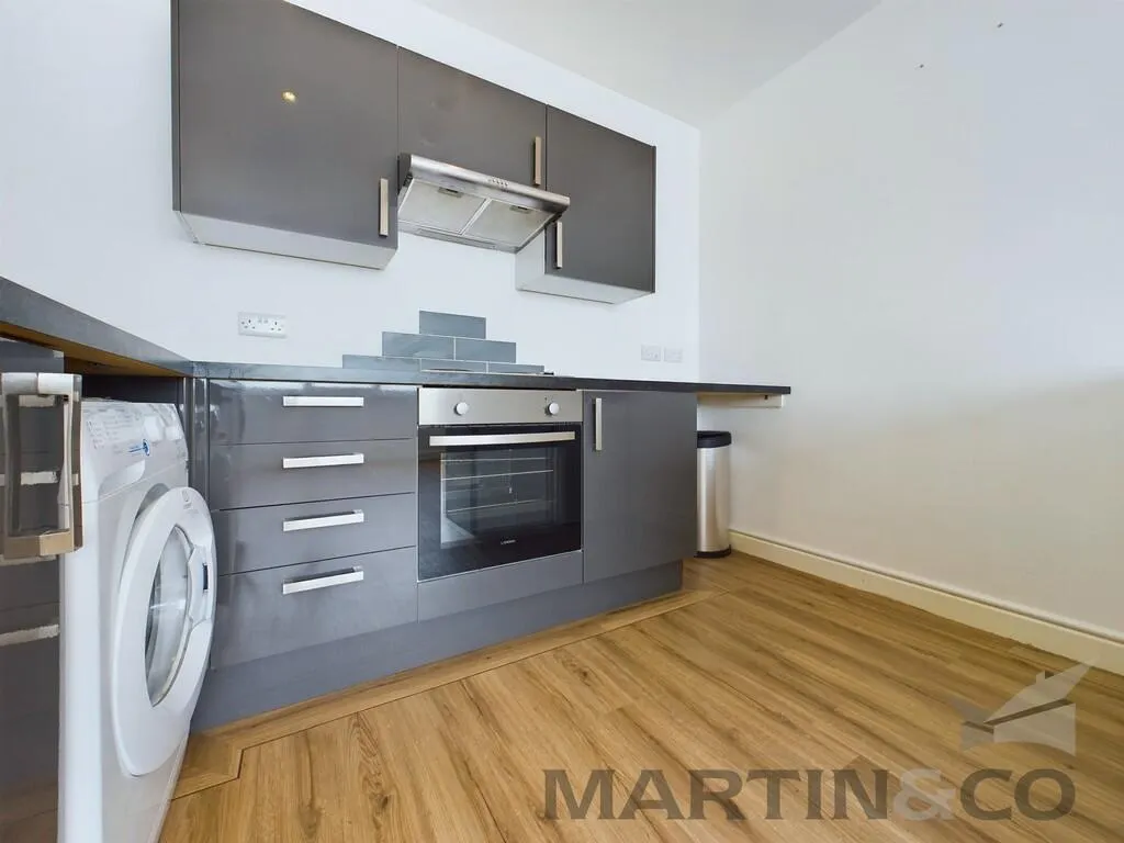 2 bed Apartment