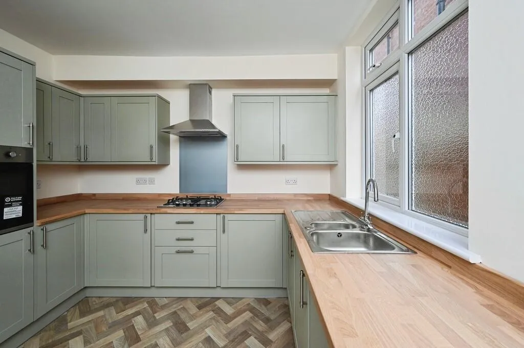 3 bed Semi-Detached