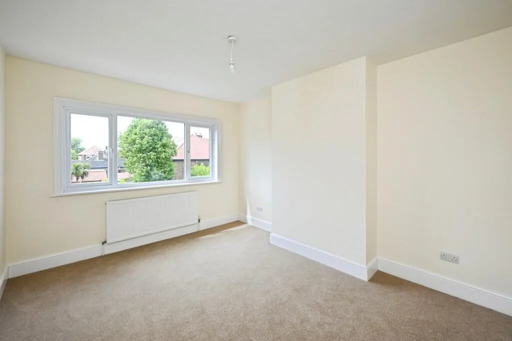 3 bed Semi-Detached