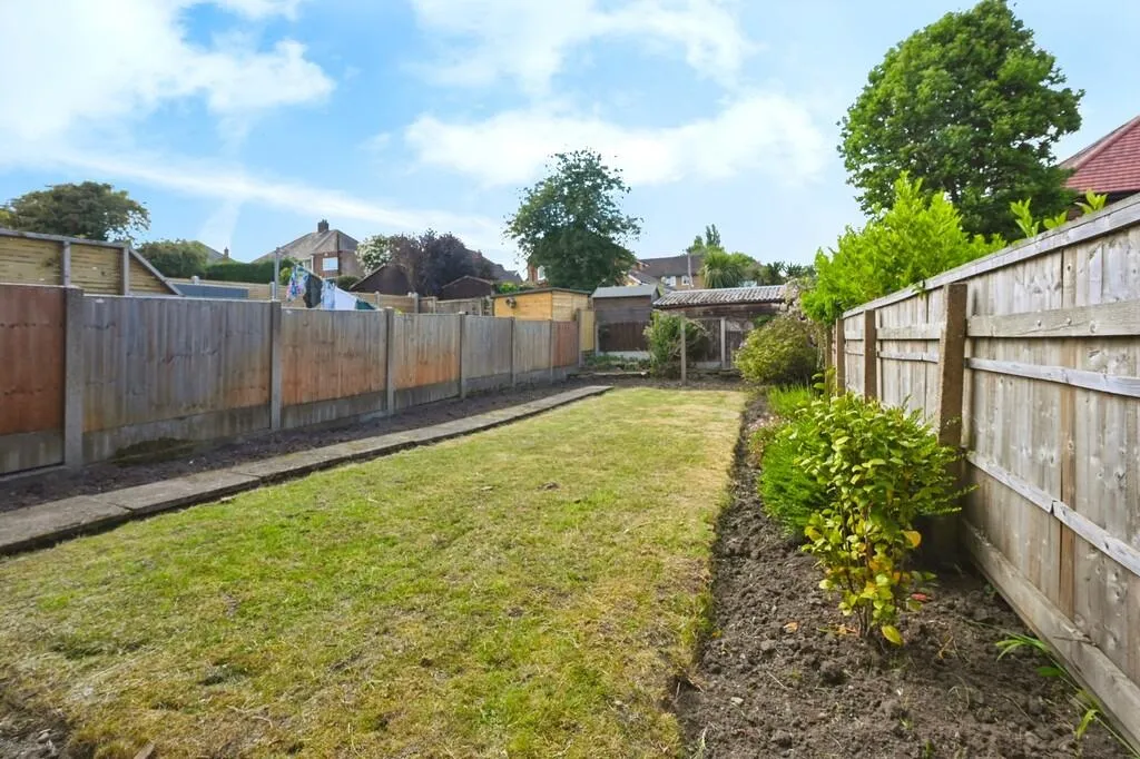 3 bed Semi-Detached