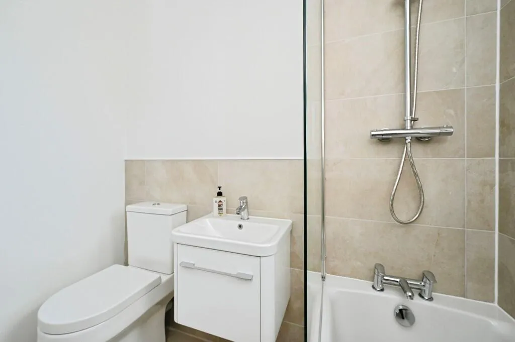 3 bed Semi-Detached