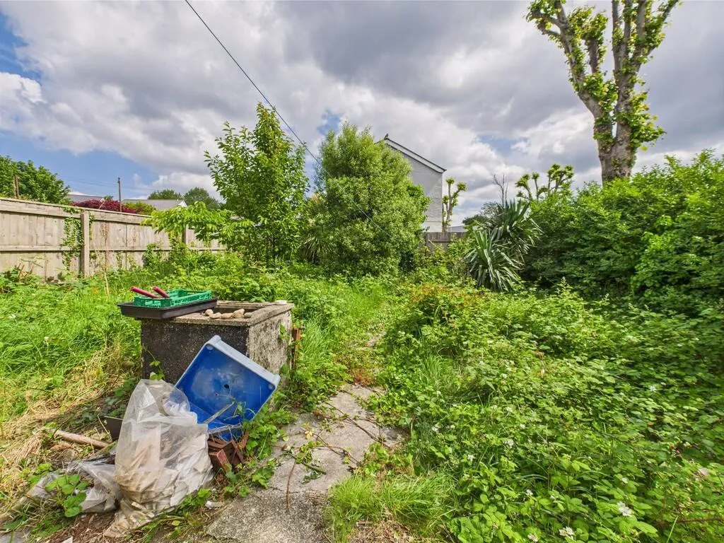 3 bed Semi-Detached