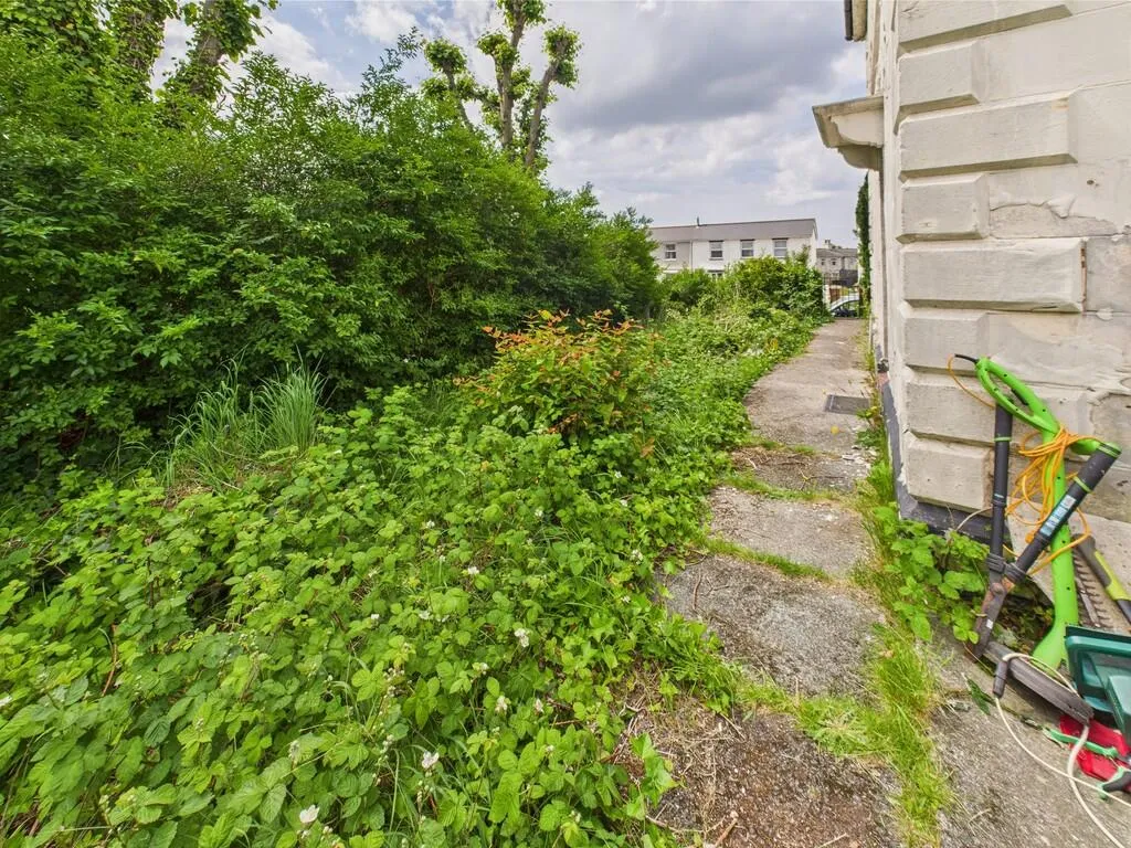 3 bed Semi-Detached