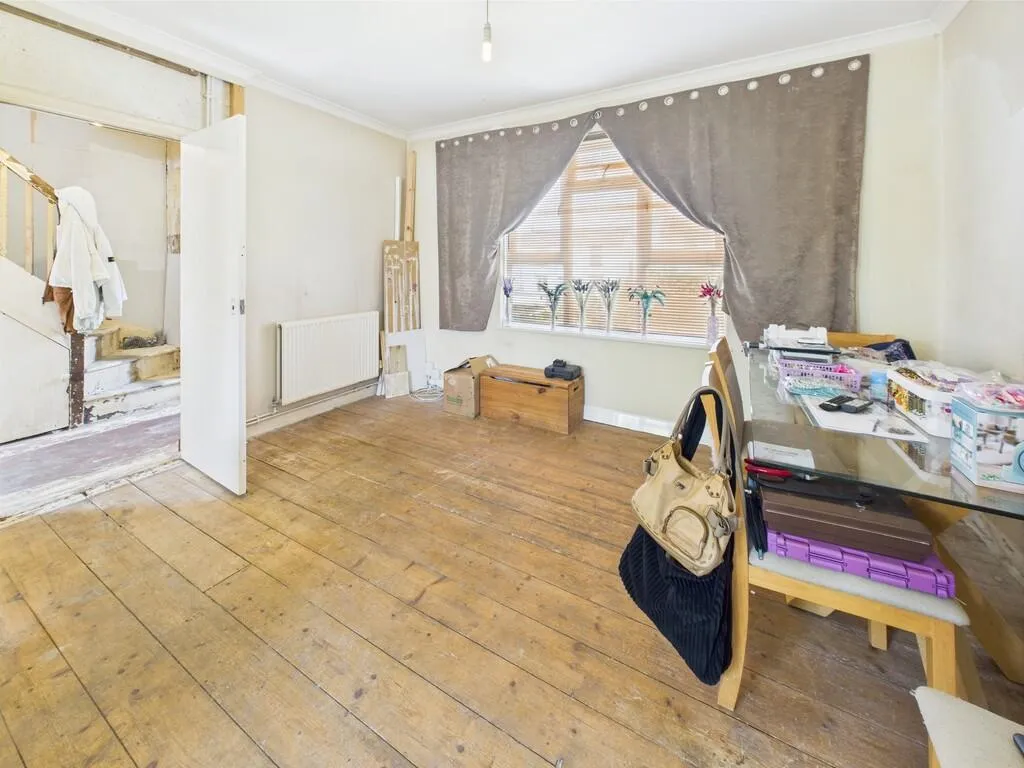 3 bed Semi-Detached