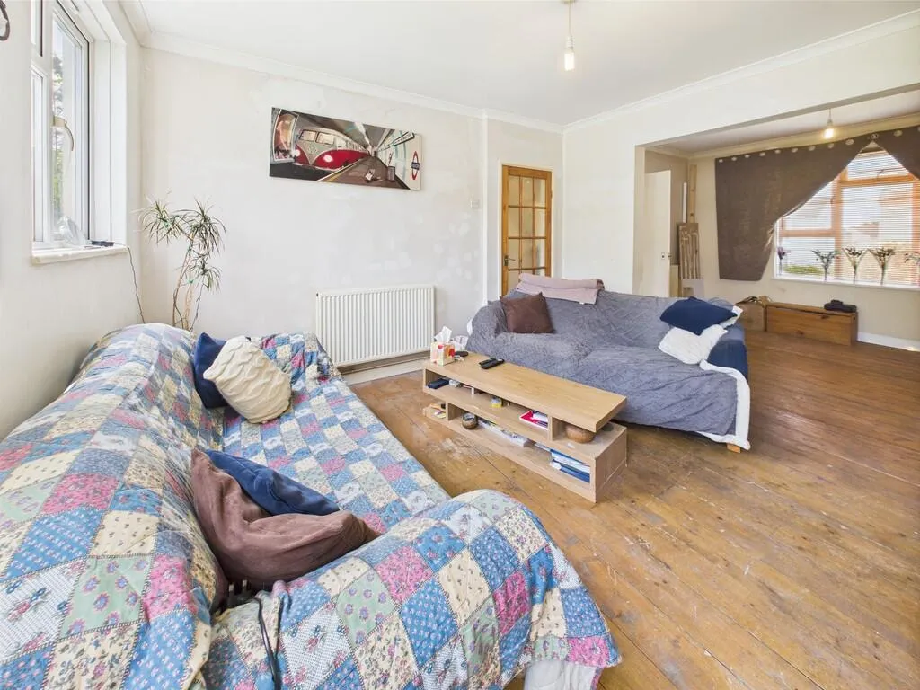 3 bed Semi-Detached