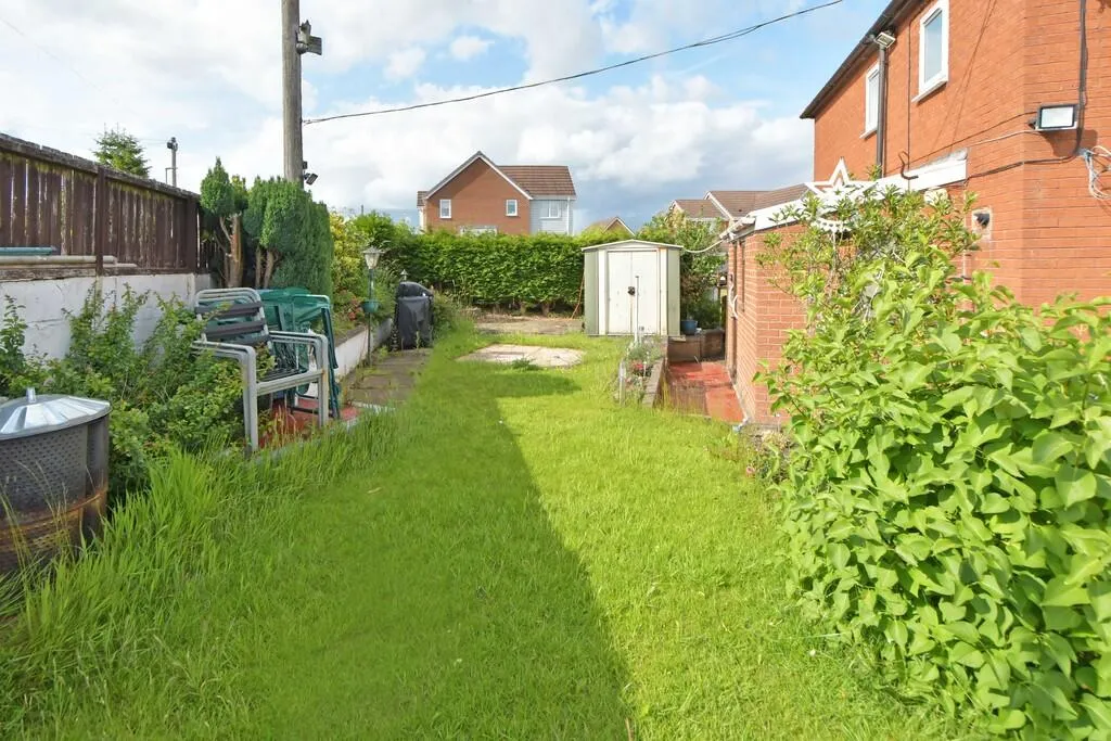 3 bed Semi-Detached