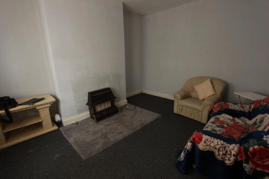 2 bed End of Terrace