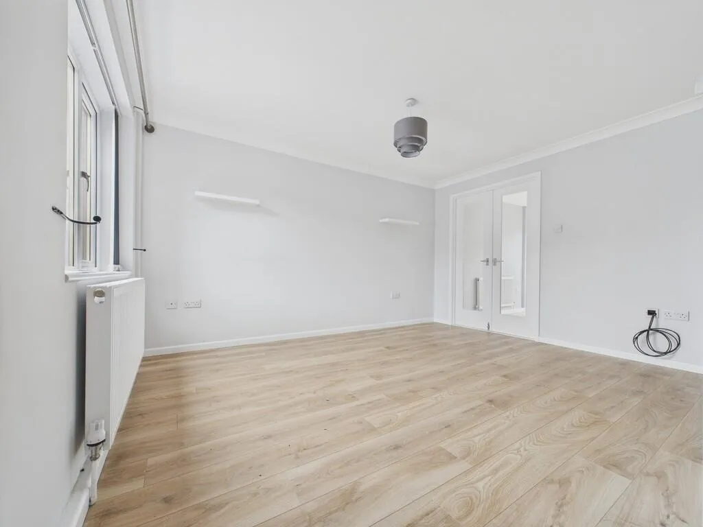 2 bed Terraced