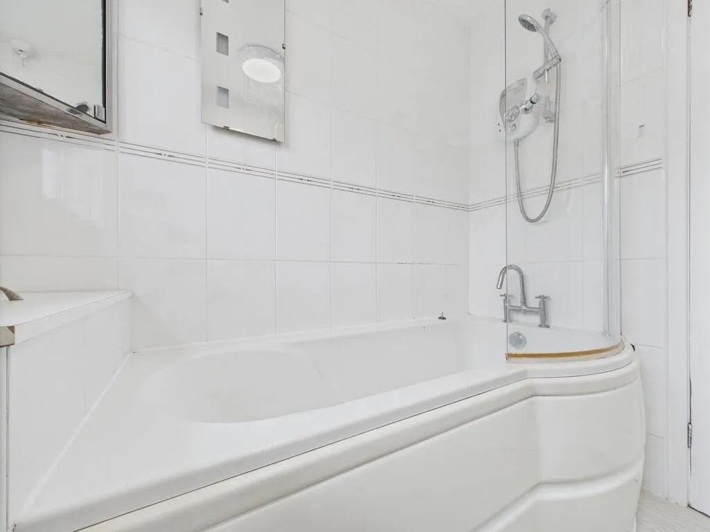2 bed Terraced