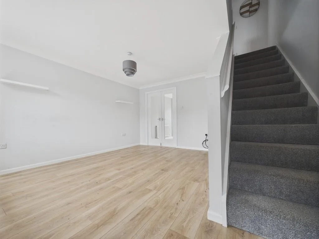 2 bed Terraced