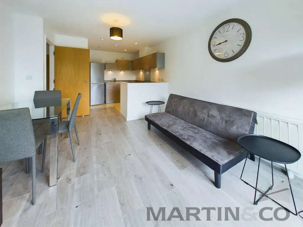 1 bed Apartment