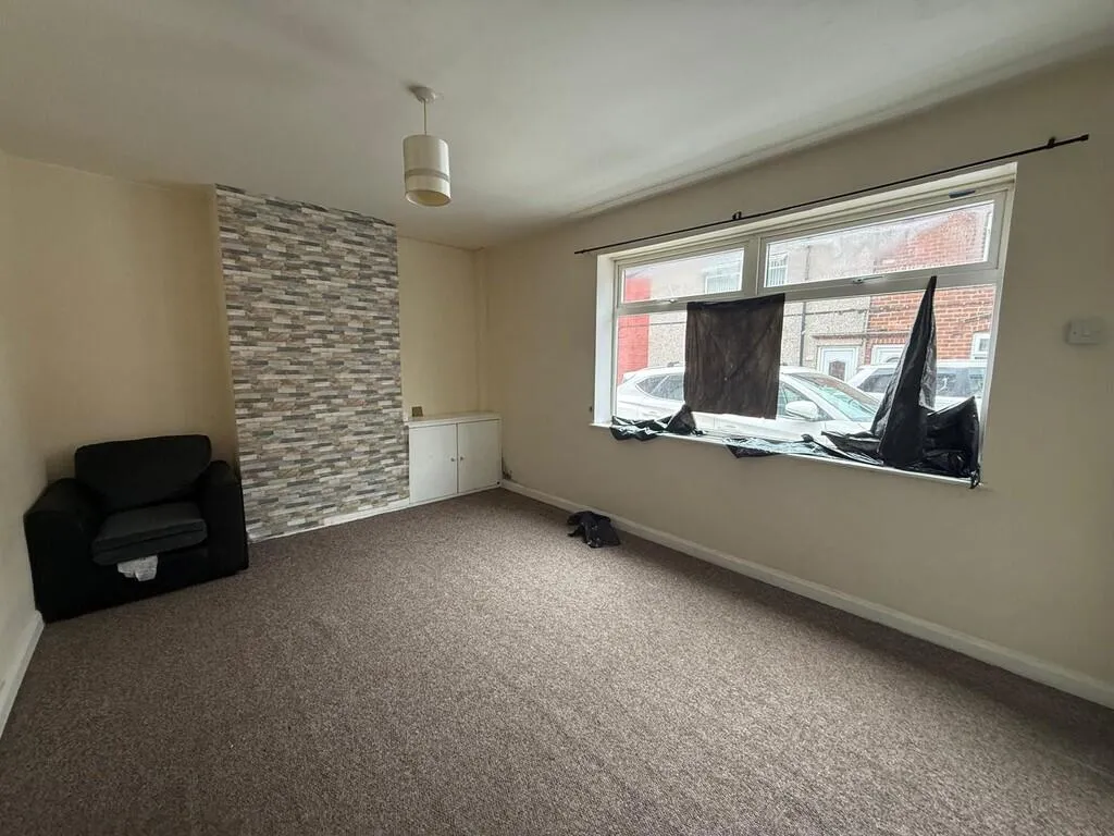 3 bed Terraced