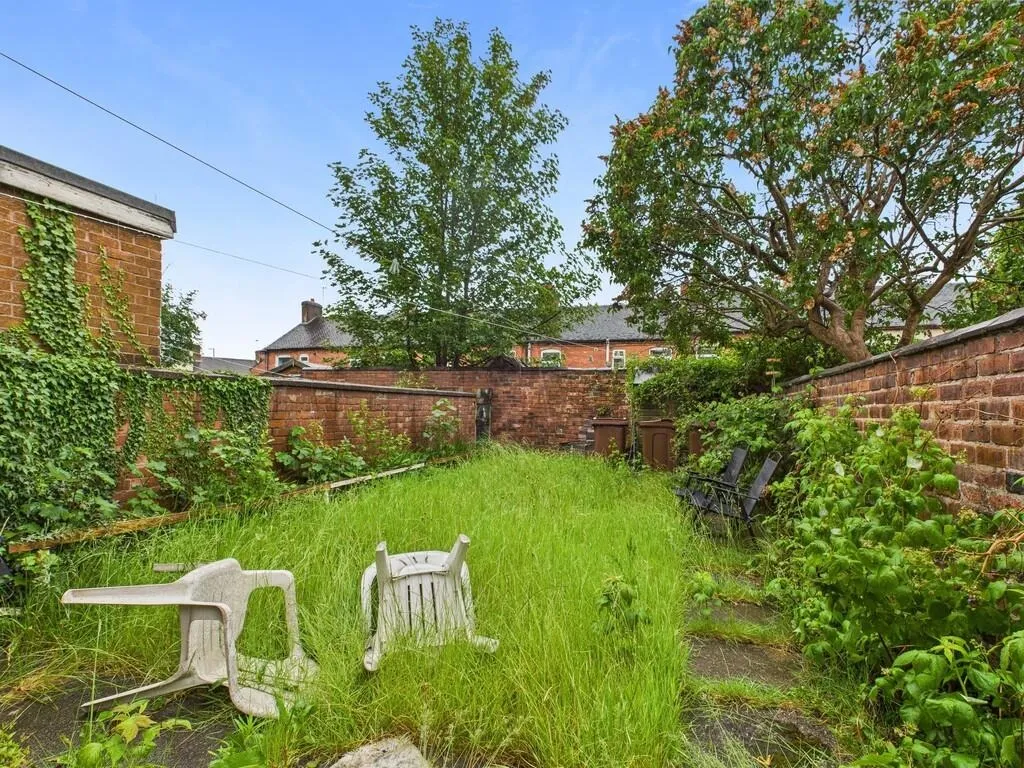 3 bed Terraced