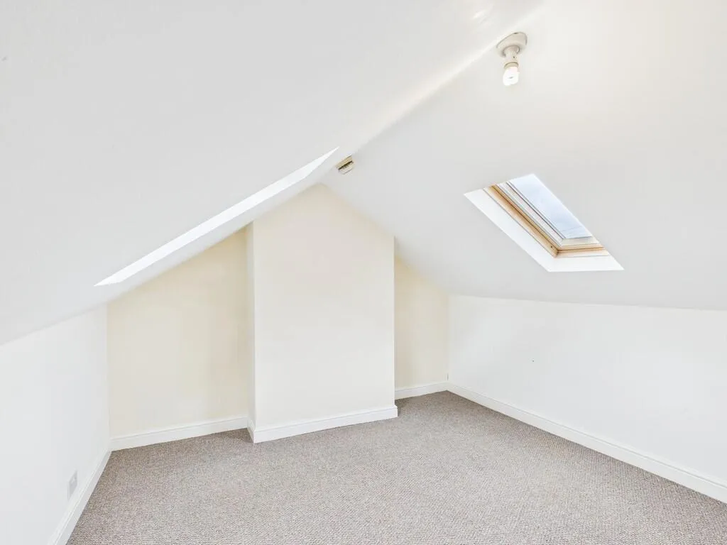3 bed Terraced