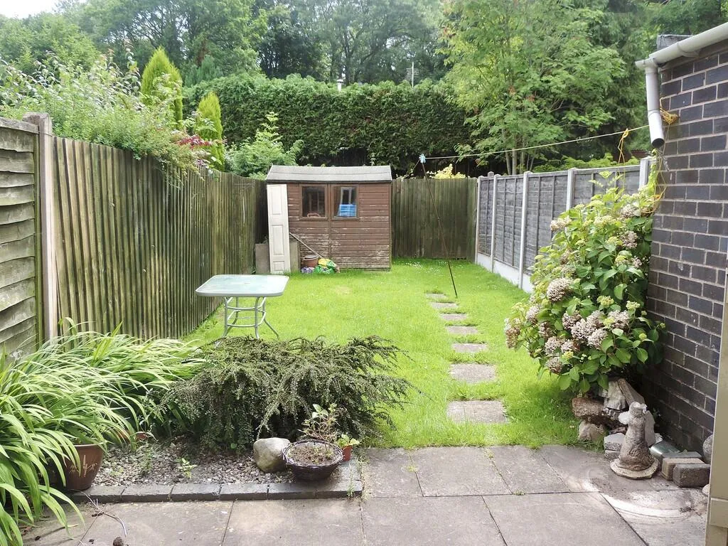 2 bed Terraced