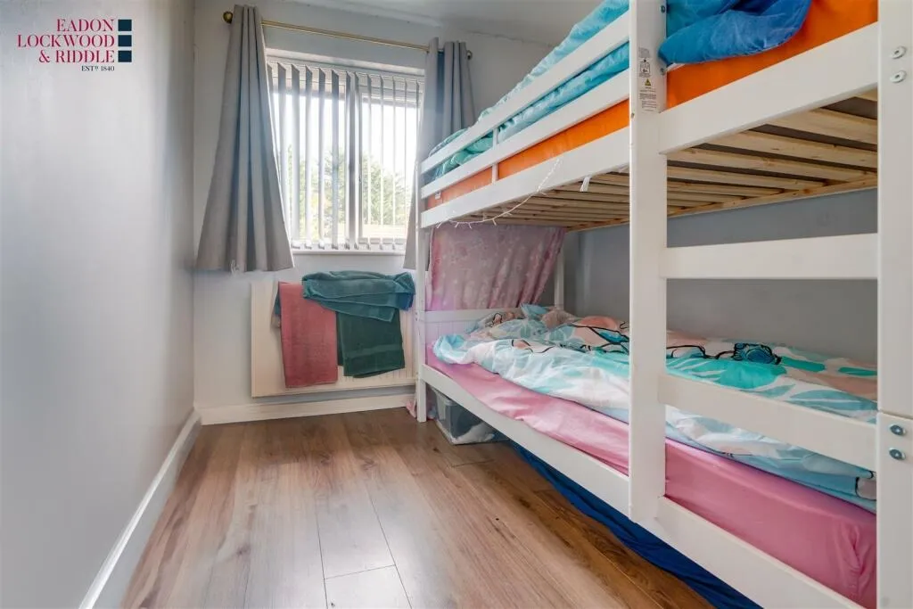 2 bed Terraced