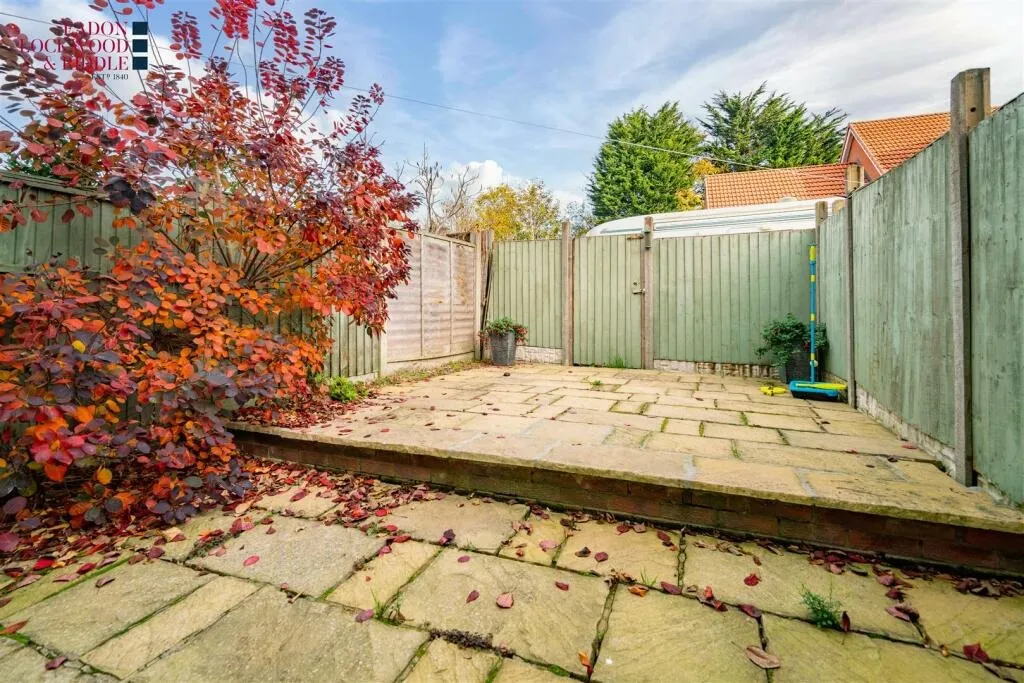 2 bed Terraced