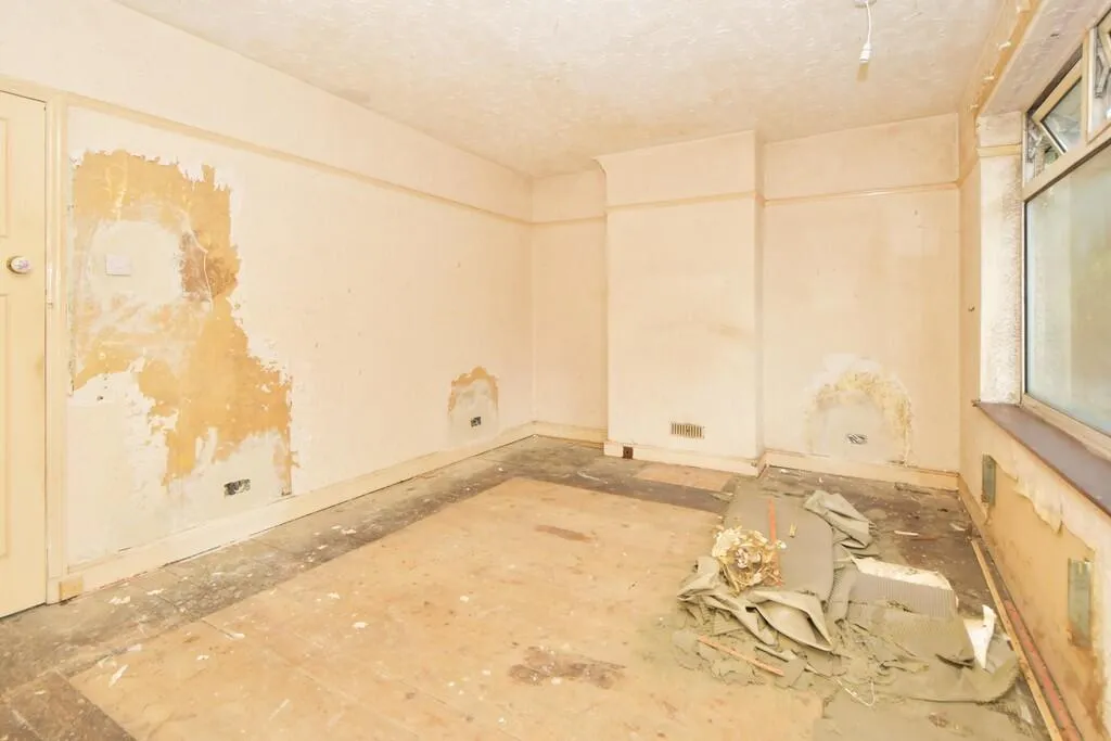 2 bed Semi-Detached