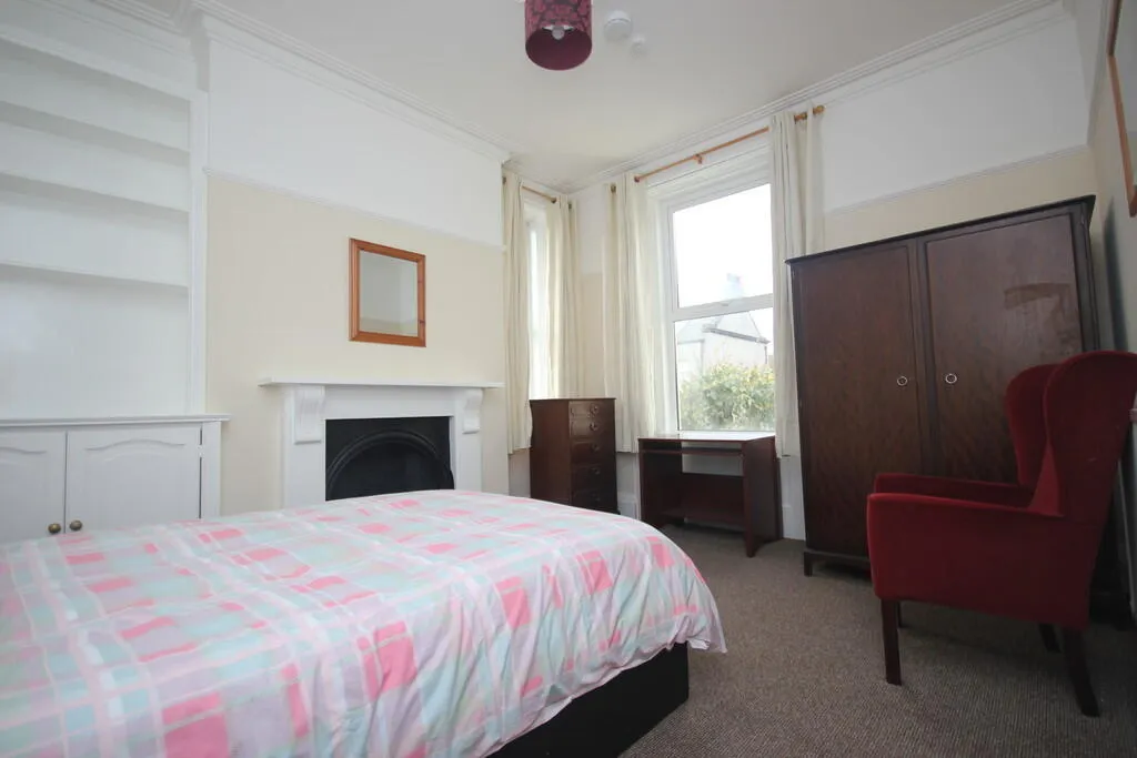 7 bed End of Terrace