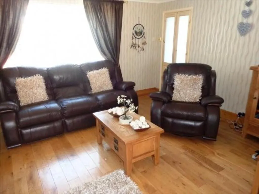 3 bed Semi-Detached