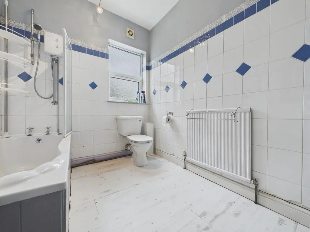3 bed Semi-Detached