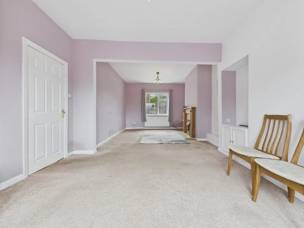 3 bed Semi-Detached