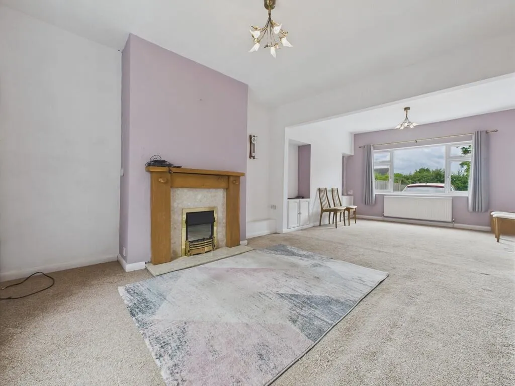 3 bed Semi-Detached