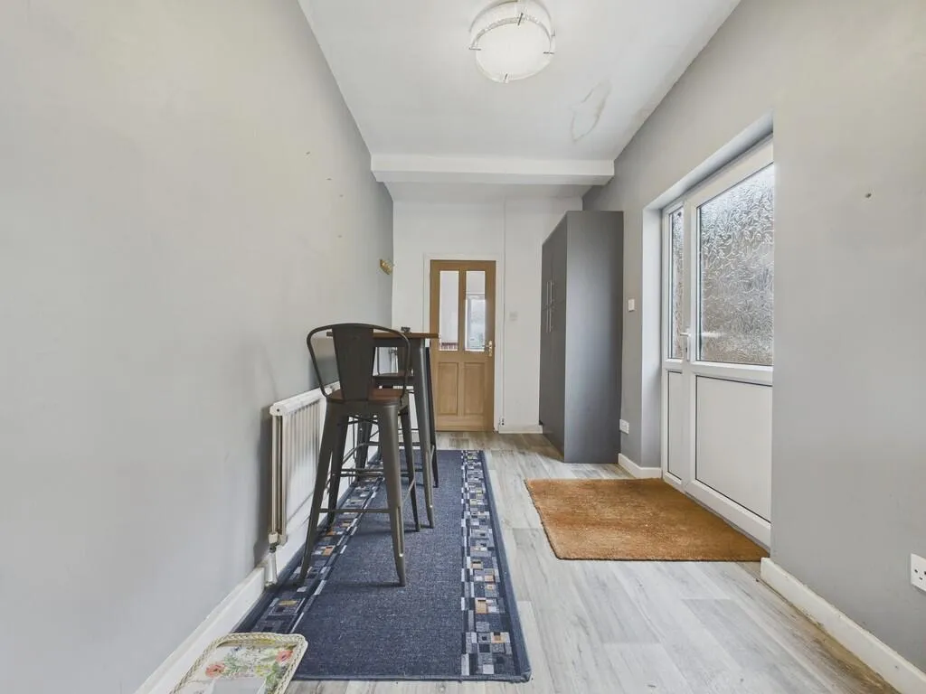 3 bed Semi-Detached