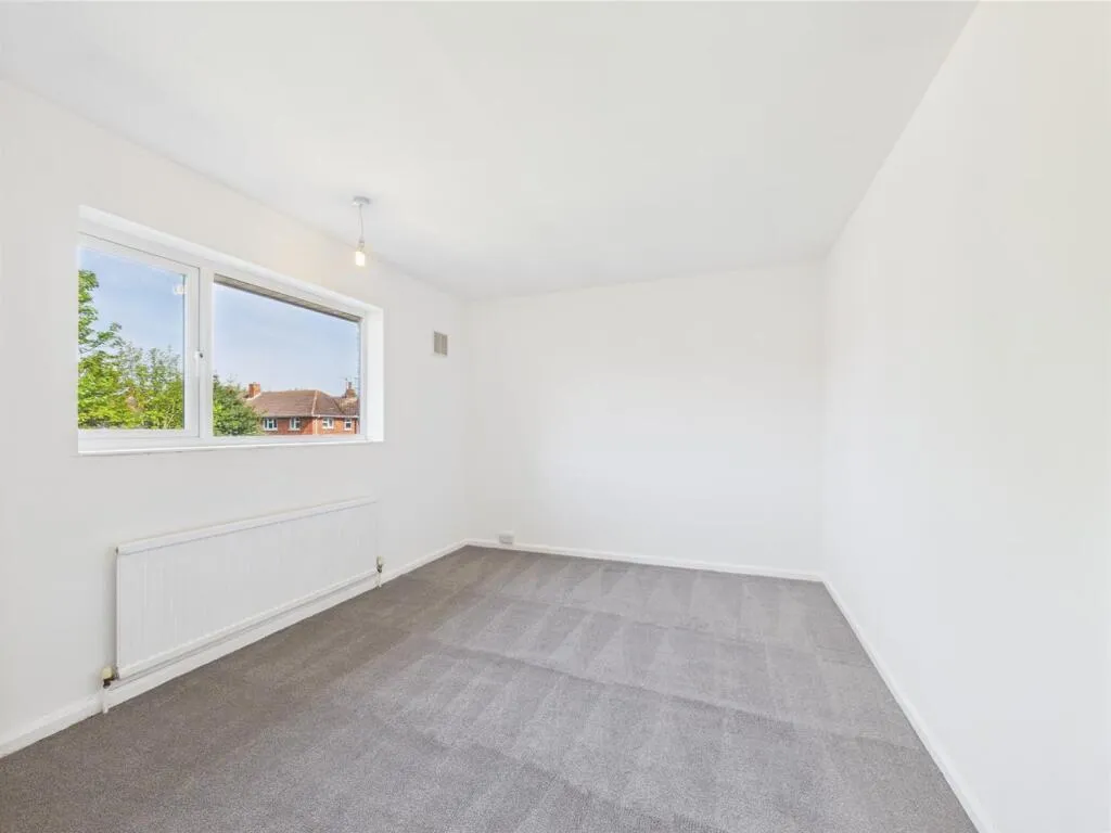 2 bed End of Terrace