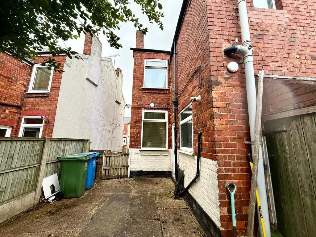 2 bed Semi-Detached
