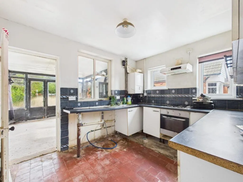 2 bed Semi-Detached Bungalow