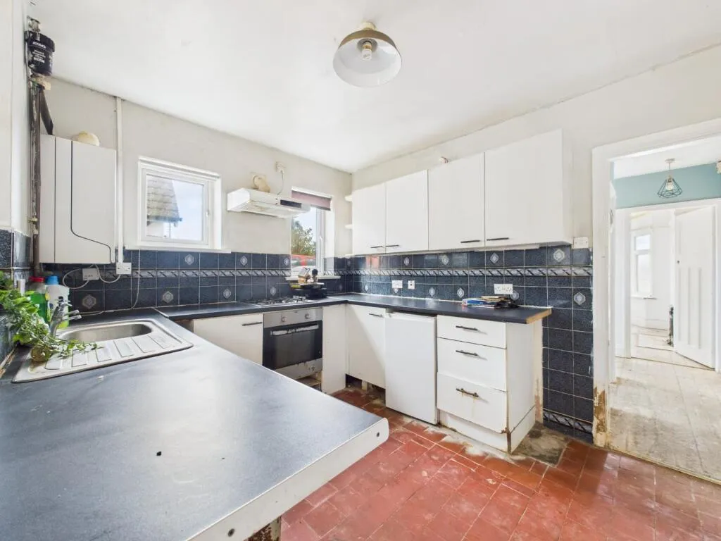 2 bed Semi-Detached Bungalow