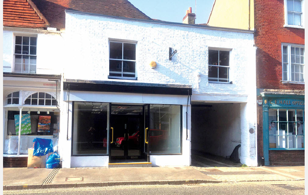 West Street, Farnham, Surrey, GU9 7HH