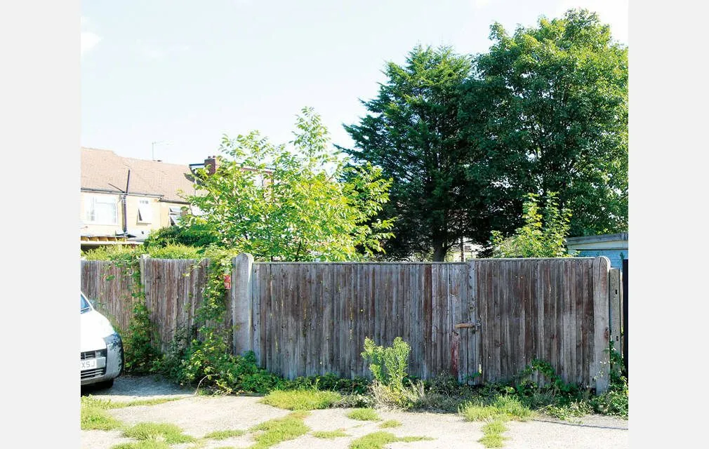 Hoe Lane, Enfield, Middlesex, EN1 4JL