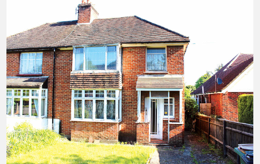 Cobham Road, Fetcham, Leatherhead, Surrey, KT22 9JS