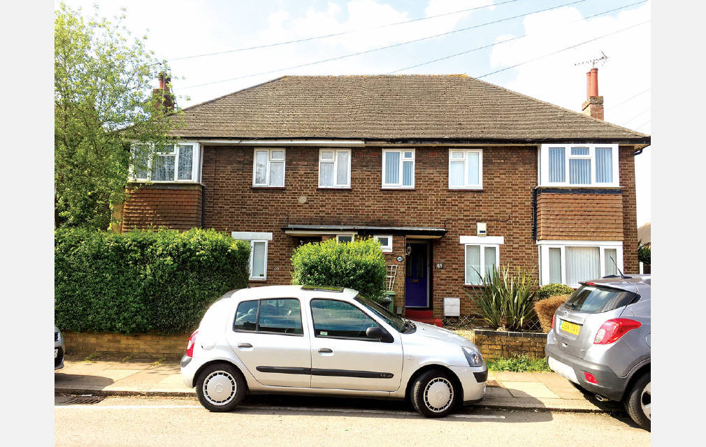 Wilsden Avenue, Luton, Bedfordshire, LU1 5HN