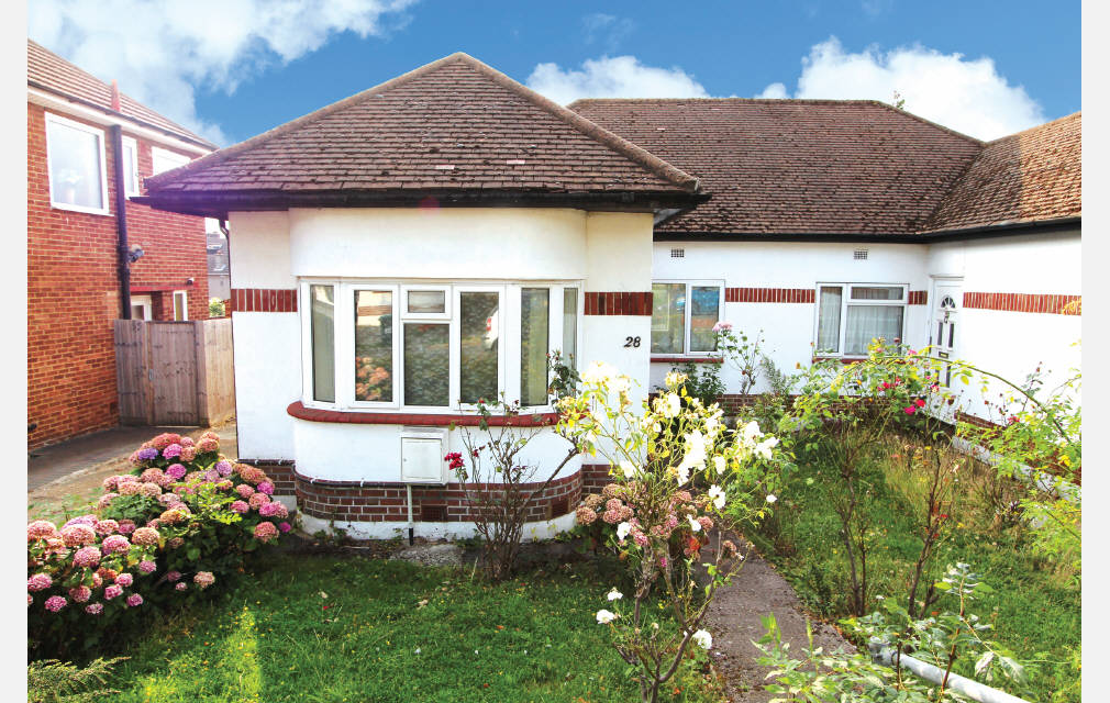 Fairmead Crescent, Edgware, Middlesex, HA8 8YQ