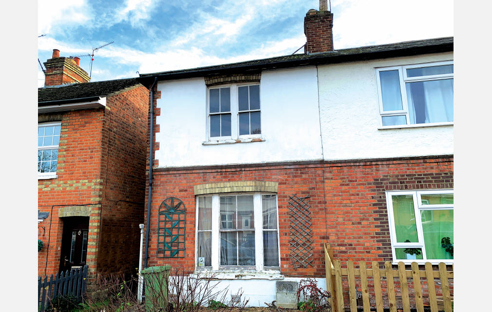 Queens Road, Farnborough, Hampshire, GU14 6JN