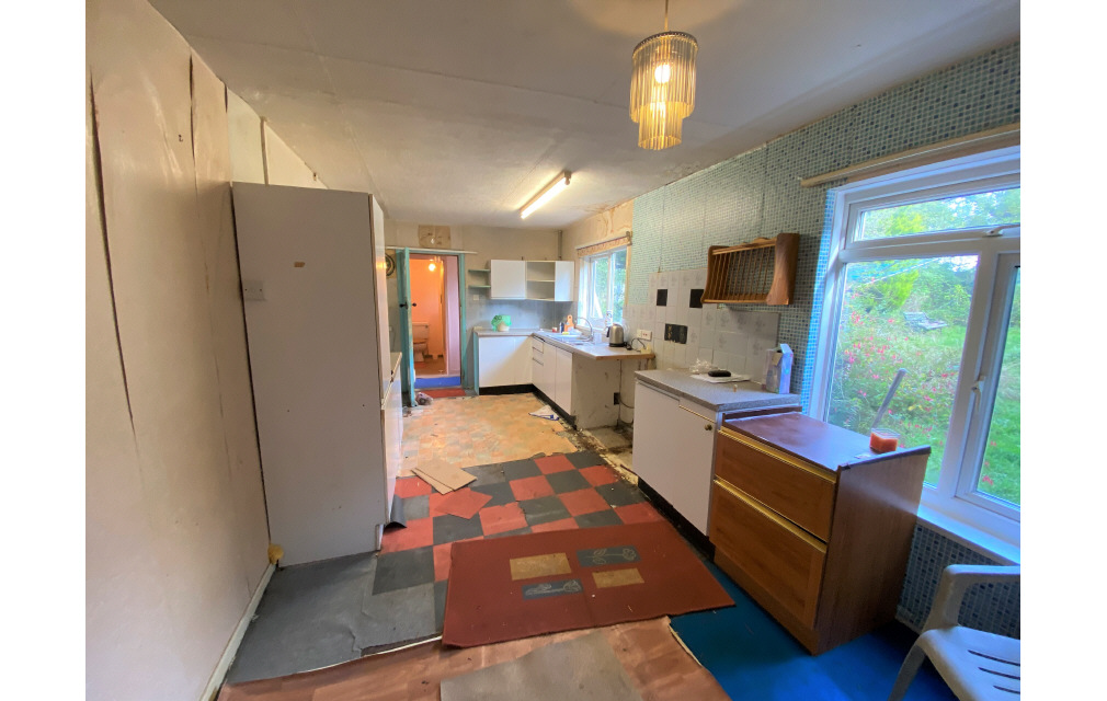 Hill Rise, Chippenham, Wiltshire, SN15 1AY