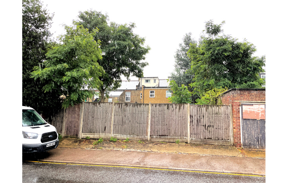 Forest Drive East, London, E11 1JY
