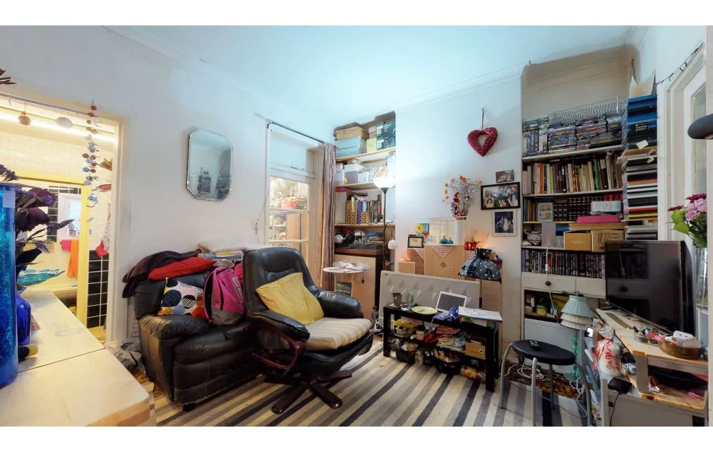 Felixstowe Road, London, N9 0DX