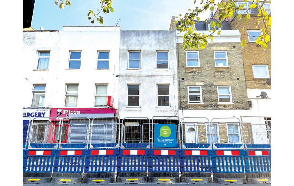 Hornsey Road, London, Islington, N19 4HT