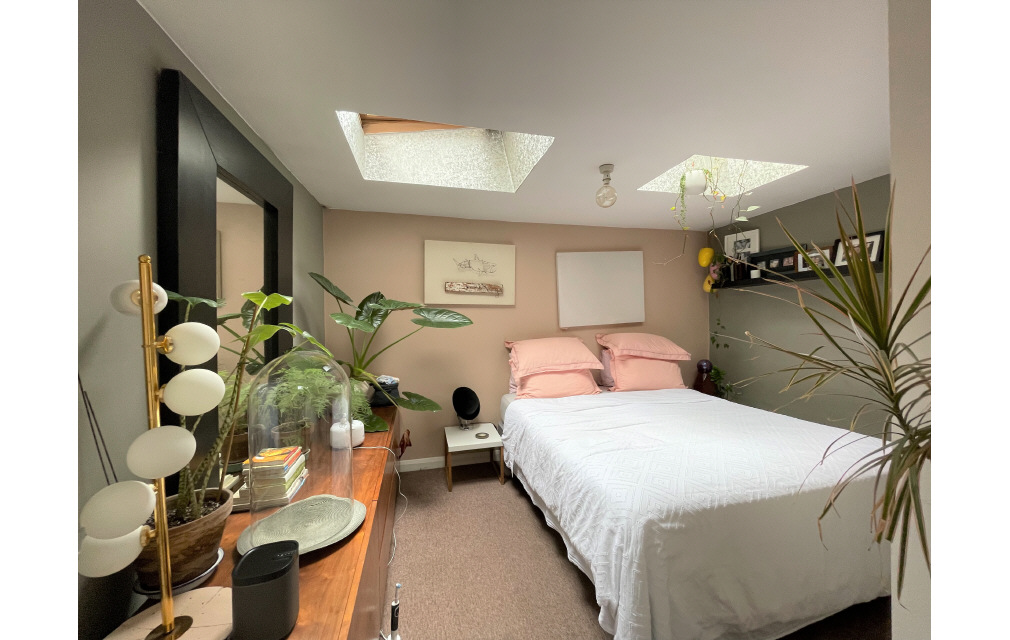 Hornsey Road, London, Islington, N19 4HT