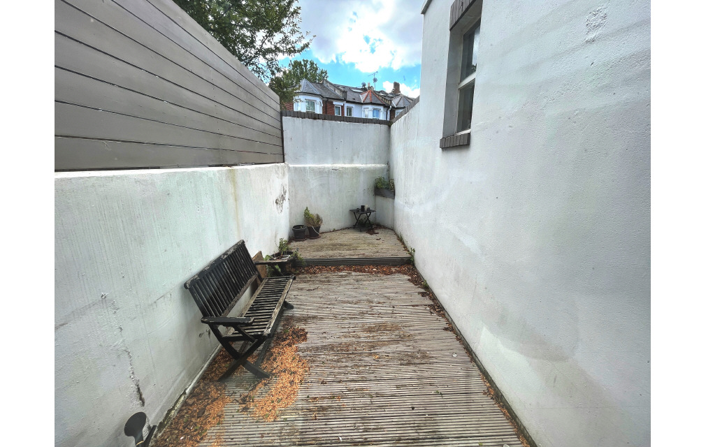 Askew Crescent, London, W12 9DP