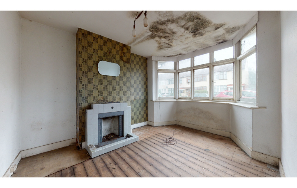 Harwood Avenue, Hornchurch, Essex, RM11 2NT